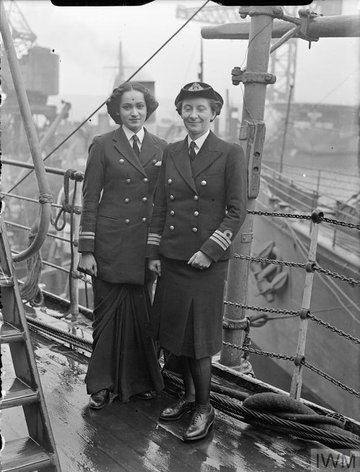 Photograph of Kalyani Sen and Margaret L Cooper